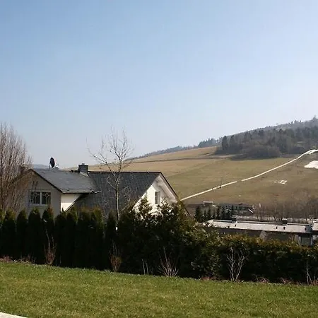 Am Finkenbusch * Willingen (Upland)